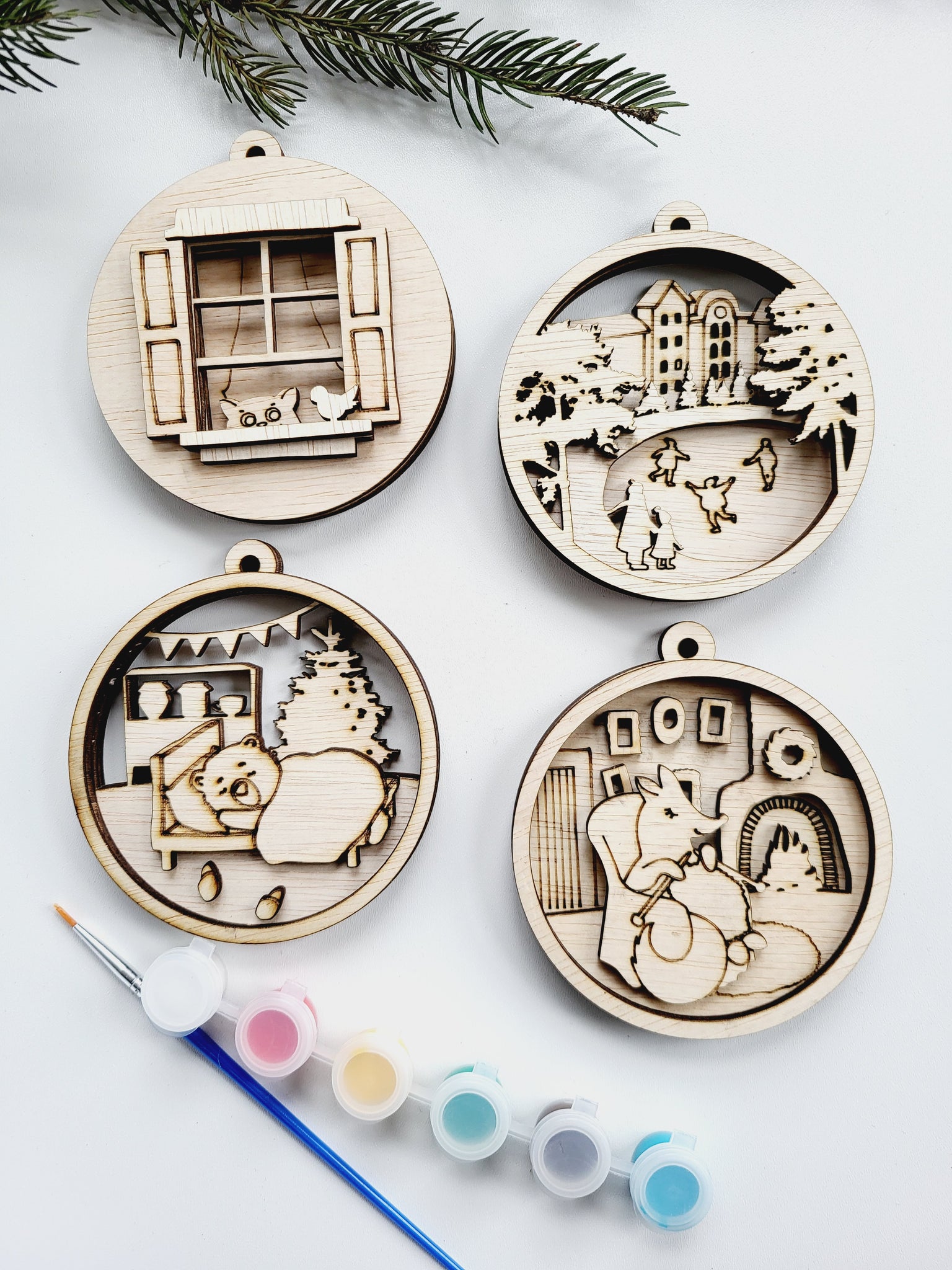 Set creativ cu 4 globuri 3D, pensulă și culori