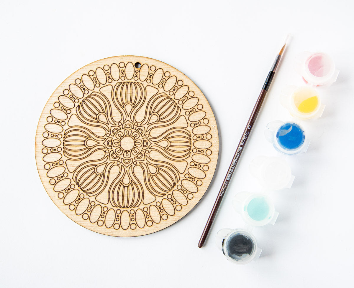 Mandala pentru pictat - kit mandala de 15 cm diametru